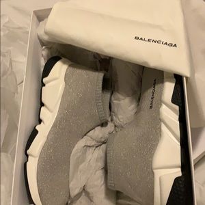 🔥 SOLD OUT** BALENCIAGA SNEAKER**